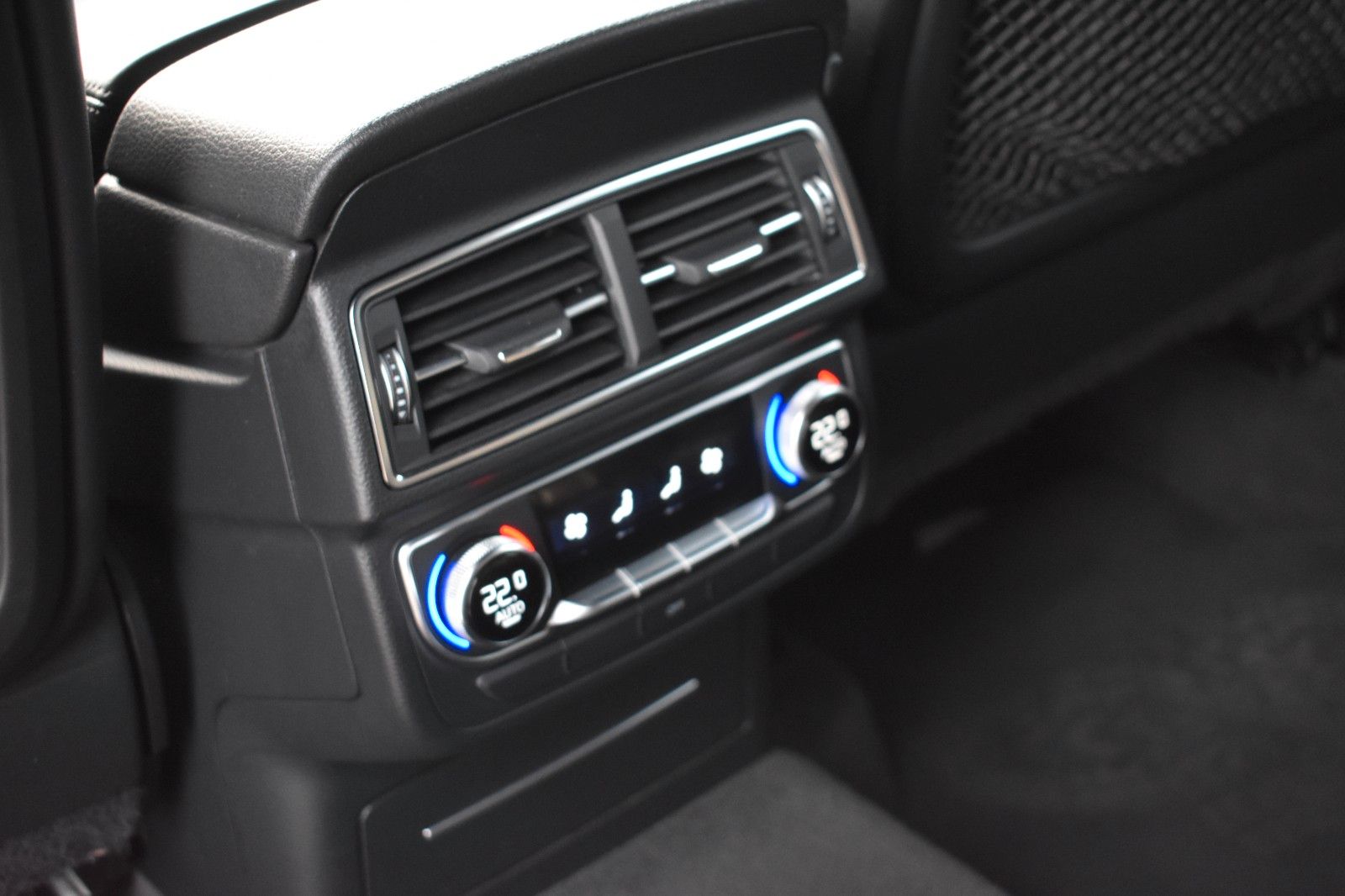 Fahrzeugabbildung Audi Q7 3.0 TDI quattro S Line Sitzbel. AHK Massage