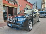 Jeep Compass 2.2 CRD Sport 2WD - Jeep Compass Sport mit Diesel-Antrieb