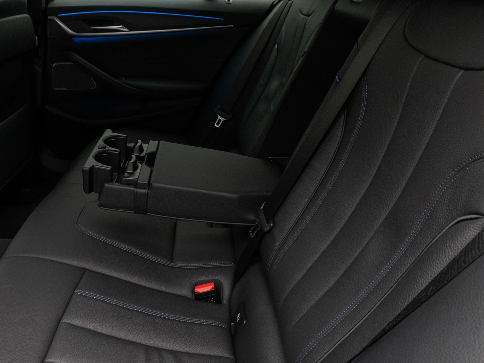 Fahrzeugabbildung BMW 530e xD M Sport Laser 360°HUD DAB H/K ACC Komfor