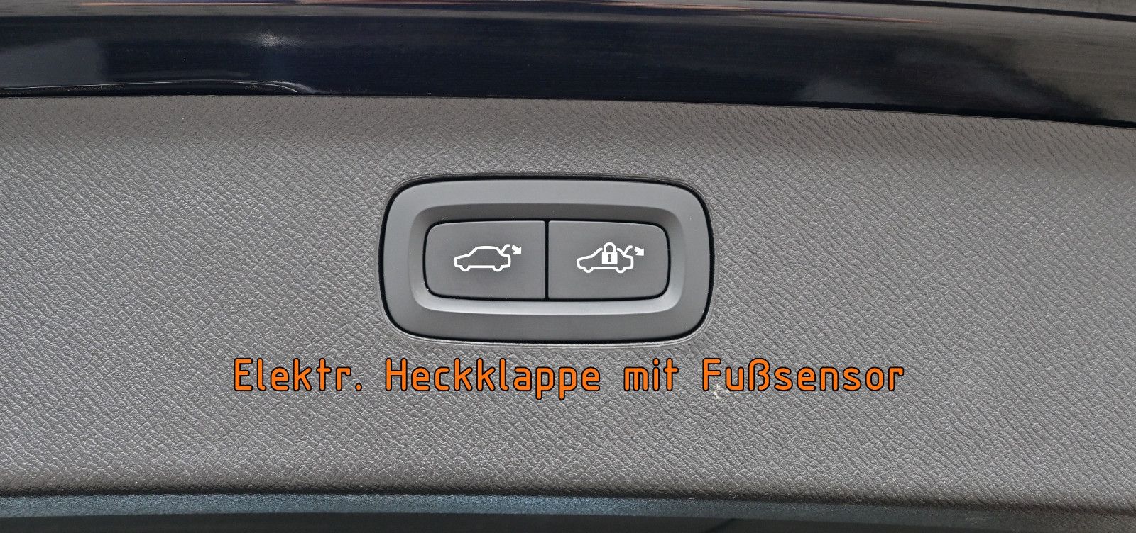 Fahrzeugabbildung Volvo XC90 B5 D AWD R-DESIGN °UVP 89.100€°FOUR-C°HUD°