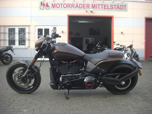 Harley-Davidson FXDR 114 ABS 1. HAND 11000 KM