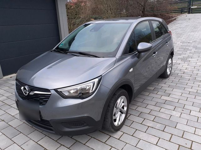 Opel crossland wenig km !!! Rentnerfahrzeug