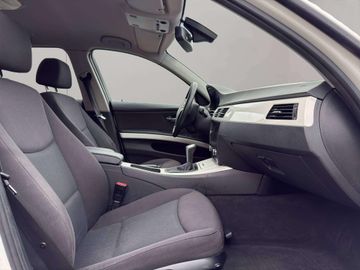 BMW 318 - 12