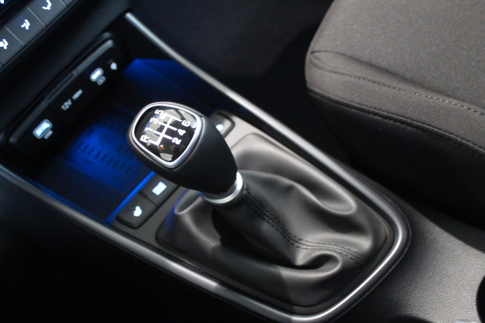 Fahrzeugabbildung Hyundai BAYON Trend*RFK*PDC*SHZ*LHZ*Navi*