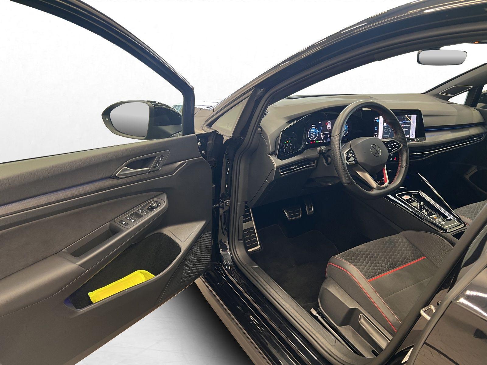 Volkswagen Golf GTI VIII 2.0 TSI DSG Clubsport Black Style, миниатюра 15