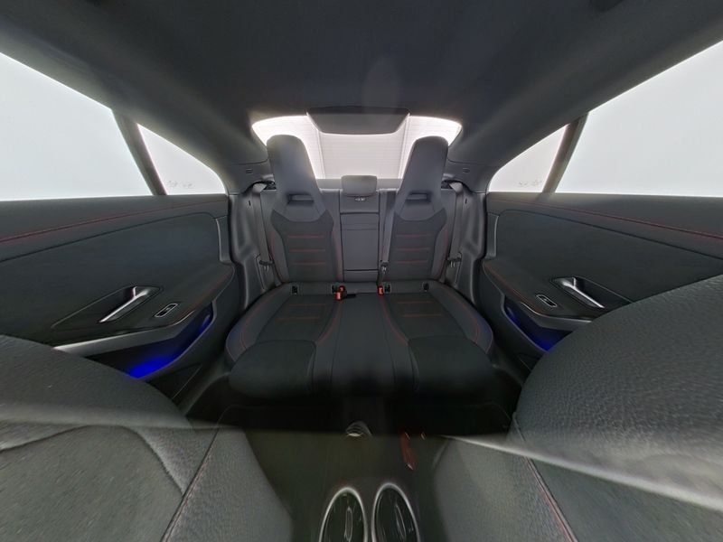 Fahrzeugabbildung Mercedes-Benz CLA 200 AMG Plus*Pano*HUD*Distro*AHK*Night*360°*