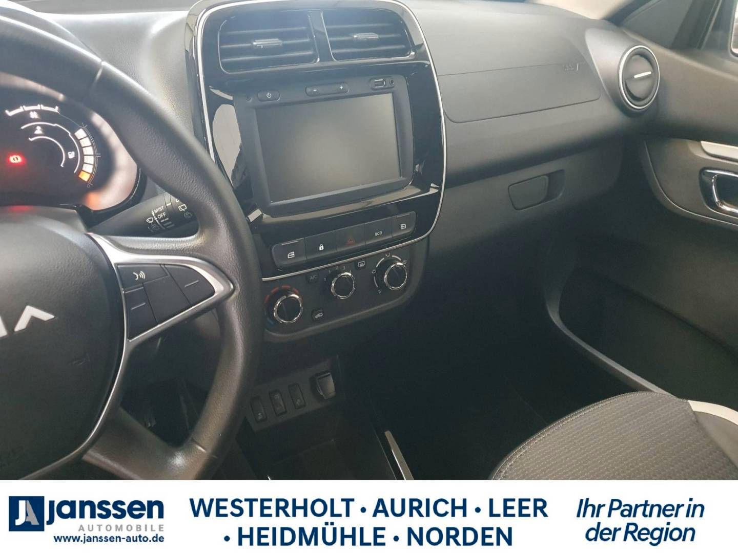 Fahrzeugabbildung Dacia Spring Essential CCS- Anschluss