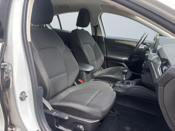 Ford Focus - 11