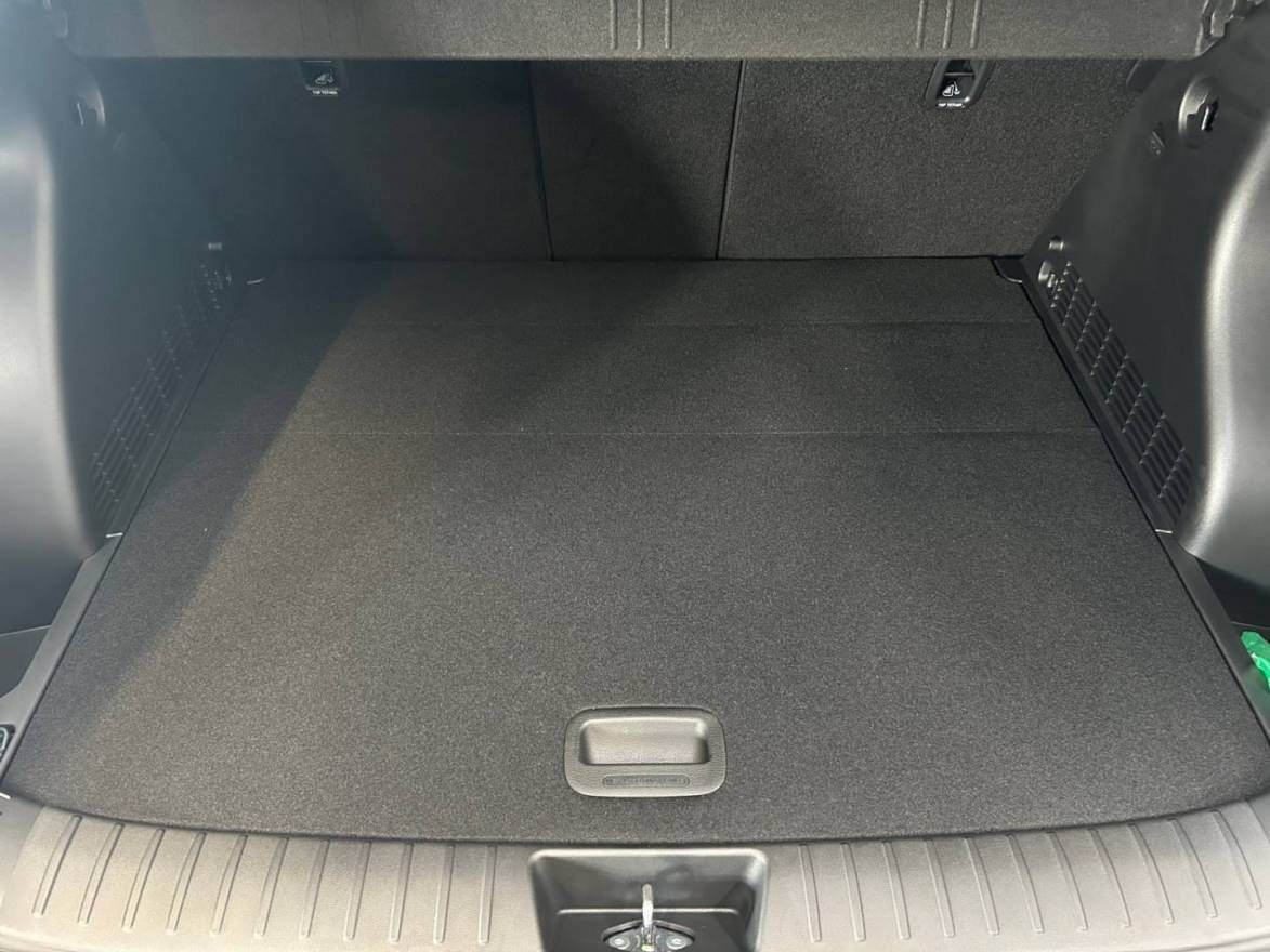Fahrzeugabbildung Hyundai KONA (MY27) 1.6 T-GDI(150 PS) 6-MT N Line Elektr