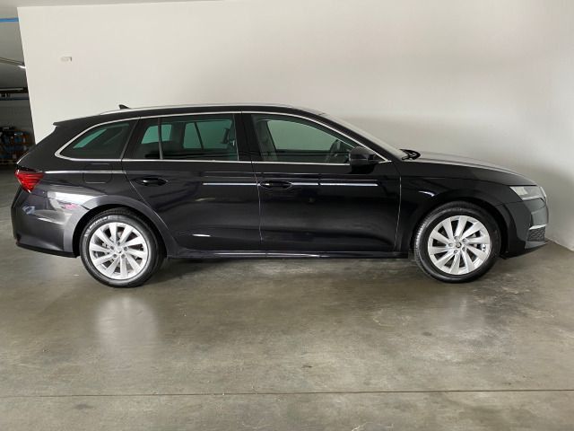 Octavia Combi Selection 2.0 TDI DSG AHK+NAVI