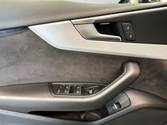 AUDI A4 S-Line 3,0TDI Navi LED Kamera AHK ACC