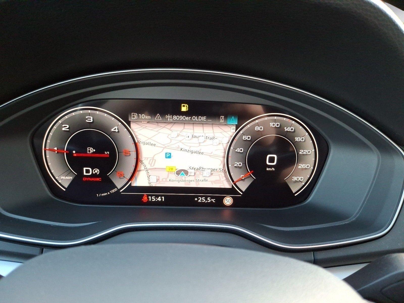 Audi Q5 40 TDI quattro S tronic S line PanoDach Assis