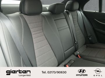 Mercedes E 200 - 9