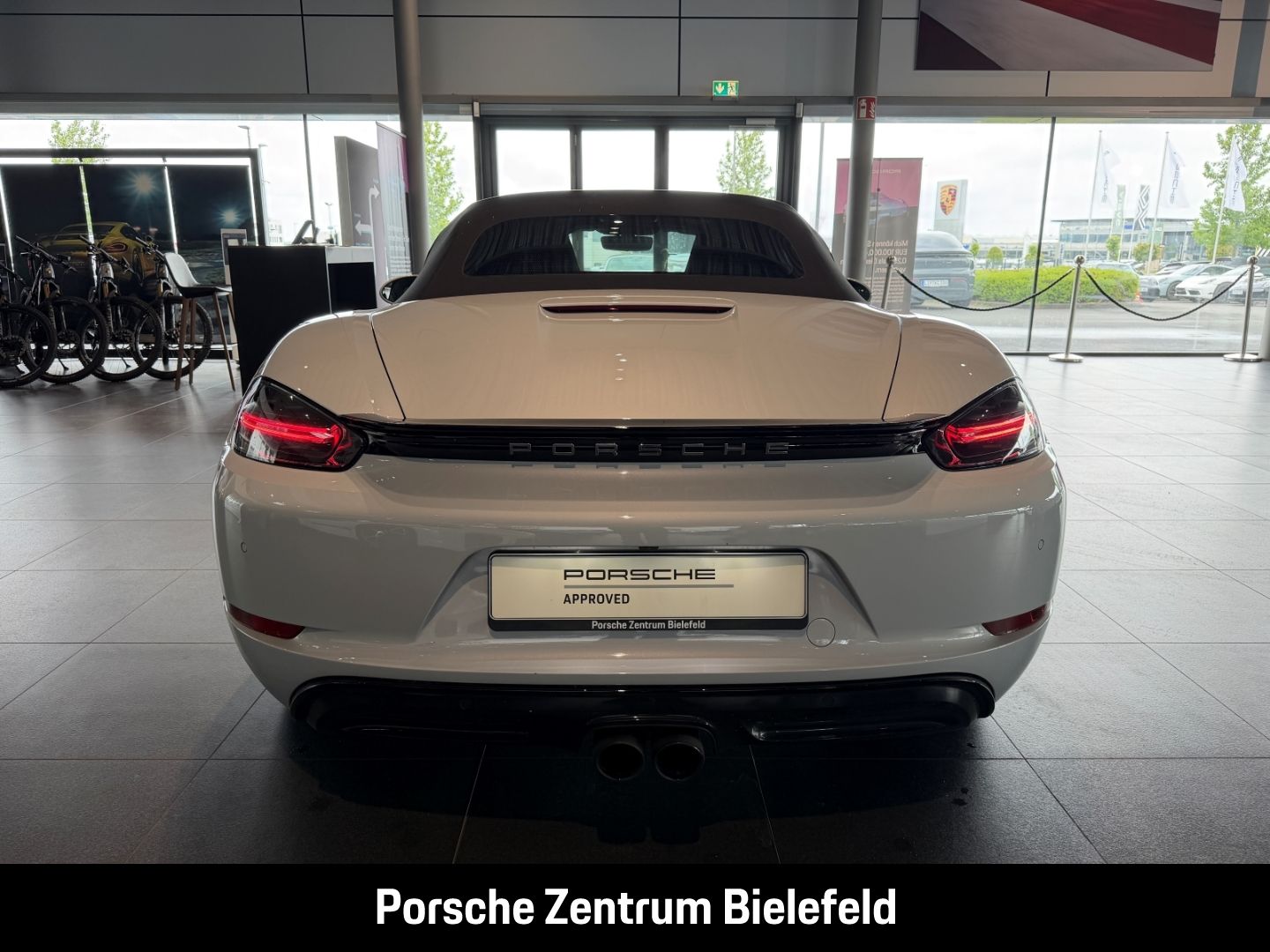Porsche Boxster 718 Style Edition BOSE Rückfahrkamera foto 4