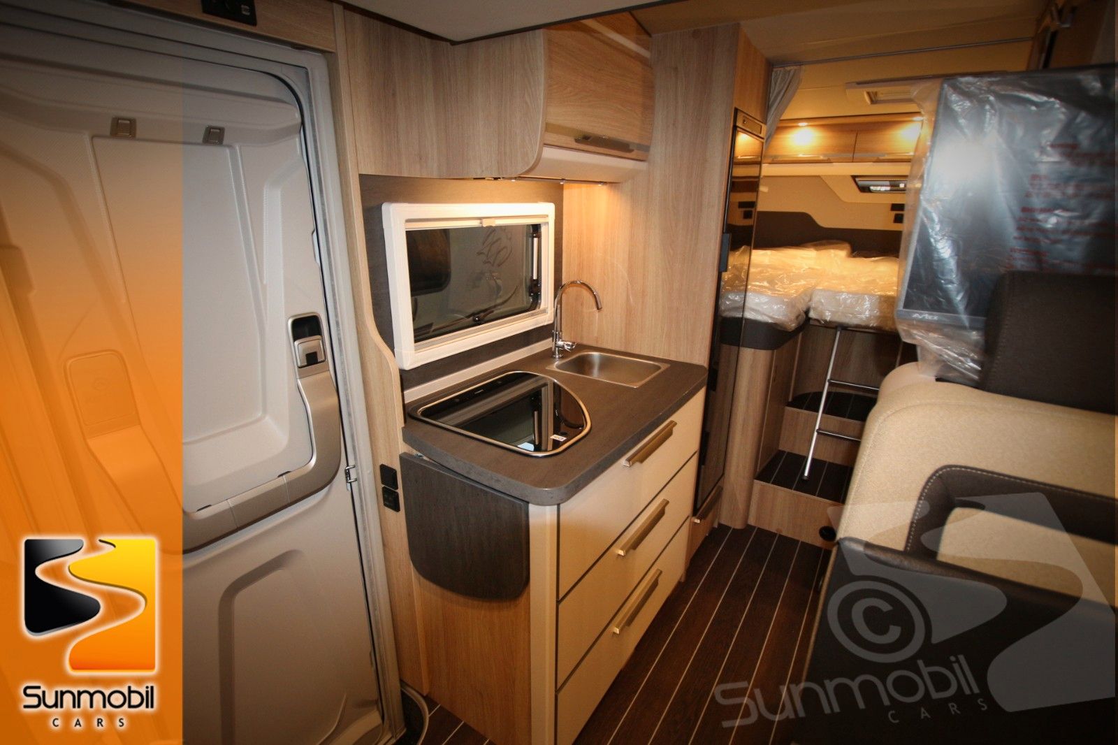 Fahrzeugabbildung Knaus Sky Wave 650 MEG  LED SAT TV LP.108.046,00 €