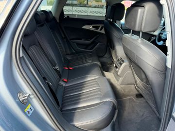 Audi A6 - 12
