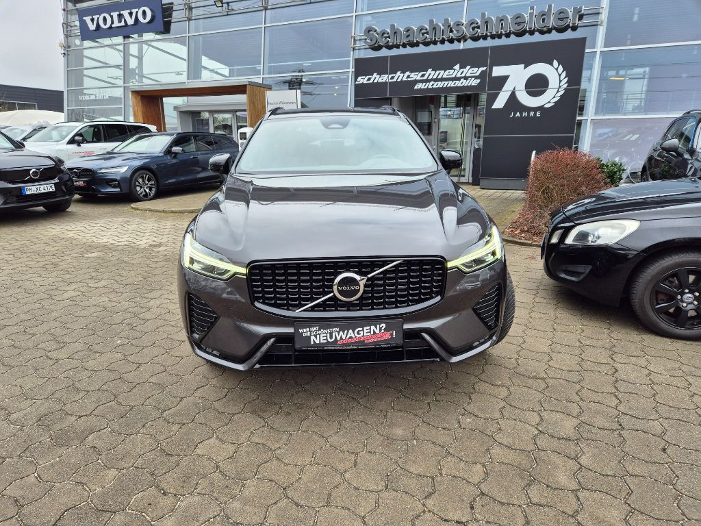 Fahrzeugabbildung Volvo XC60 B5 B AWD Plus Dark+BusinessPak.+AHZV+