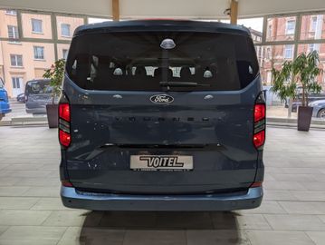 Ford Tourneo Custom 2.0 EcoBlue L1 Titanium