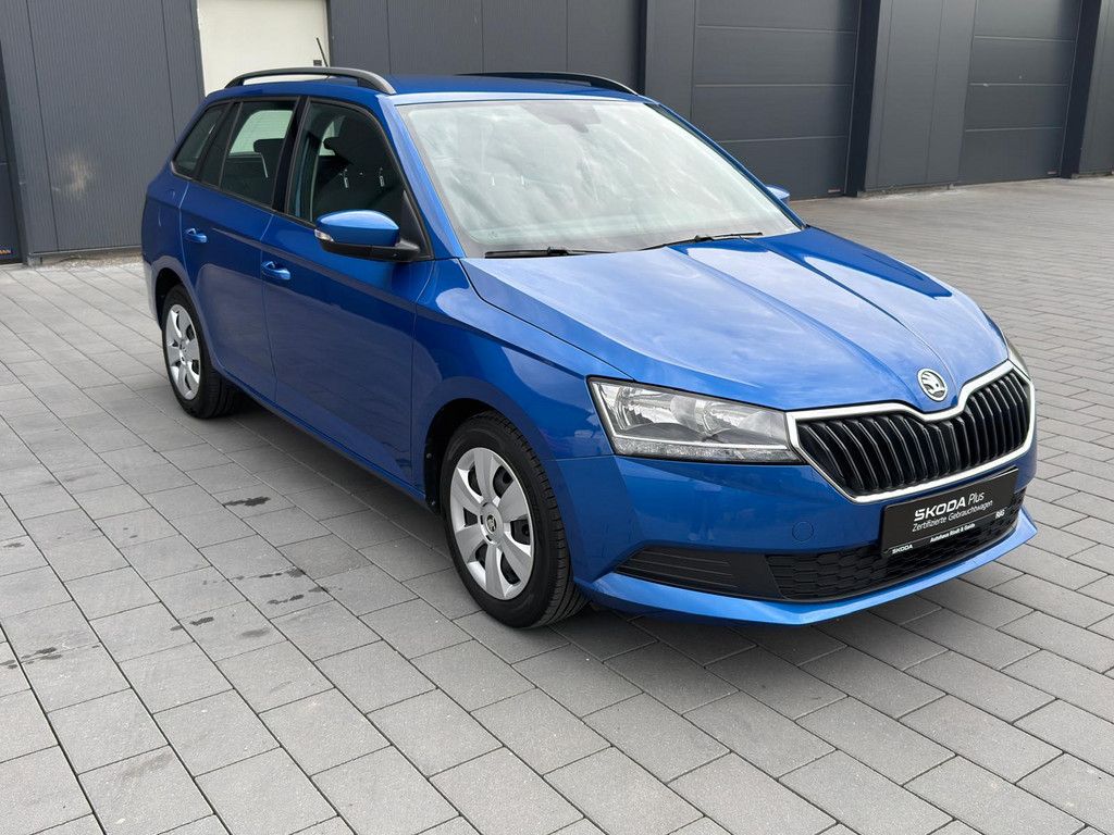 Skoda Fabia — fotografia 3