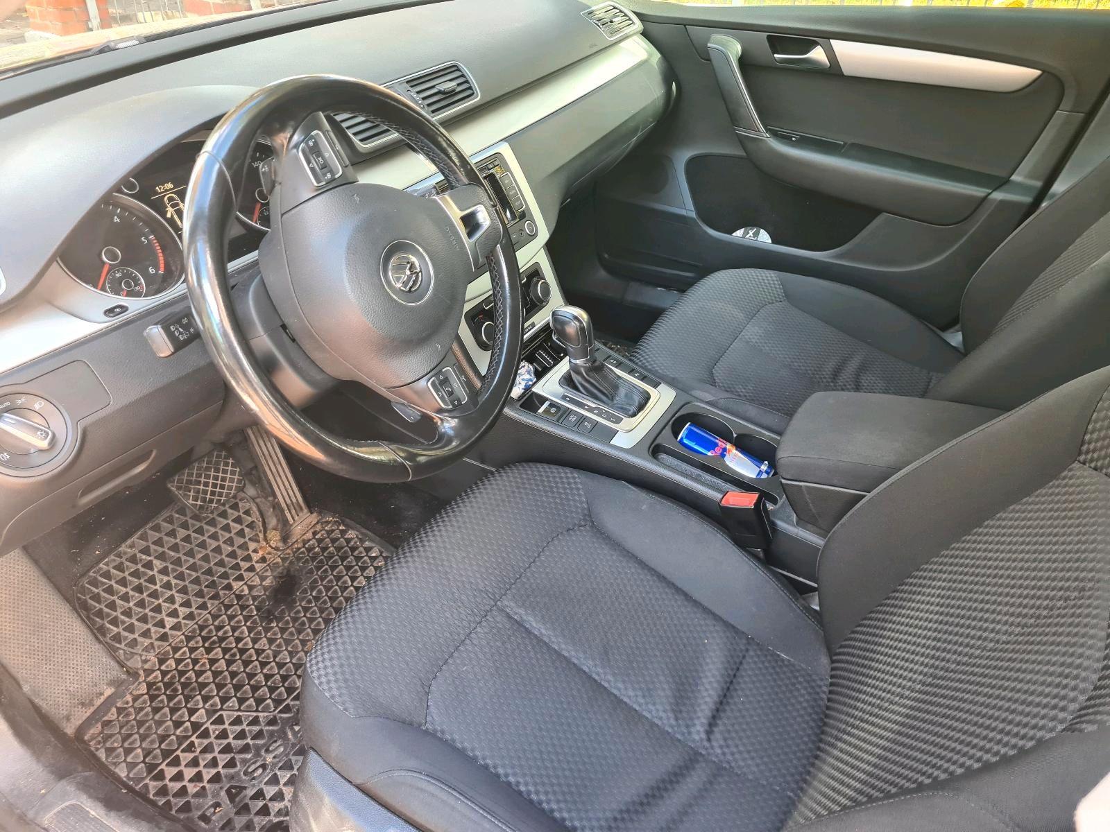Volkswagen Passat 2011 — photo 10