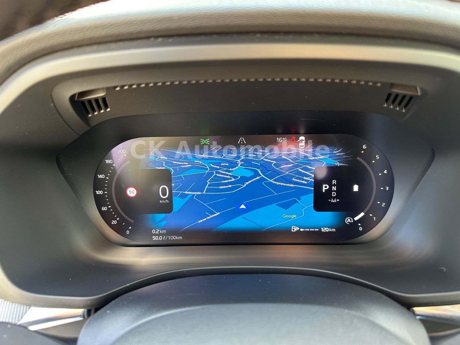 Fahrzeugabbildung Volvo XC60 B4 PlusDark AWD/BLIS/Leder/Pano/LED/360°Kam