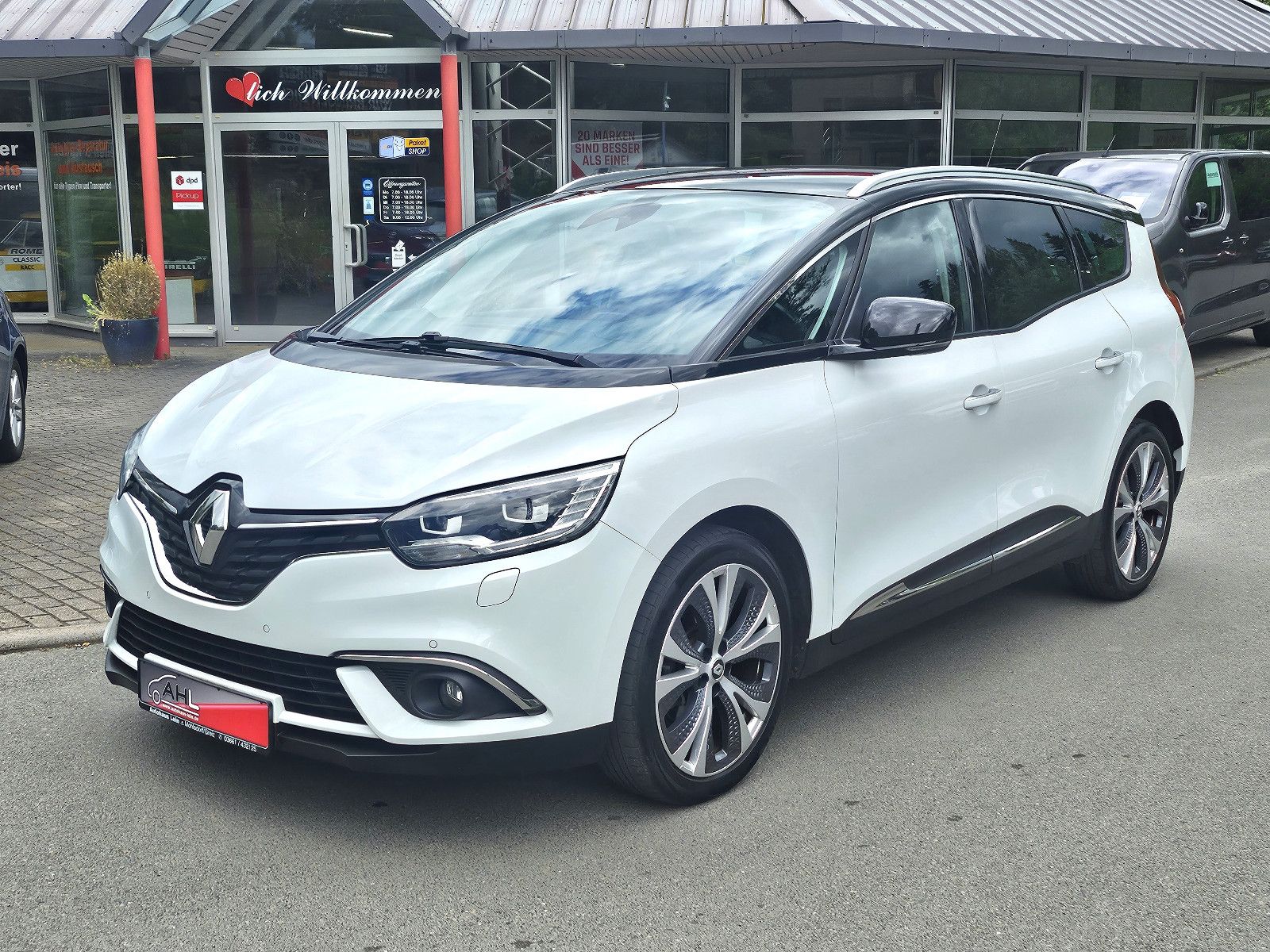 RENAULT Grand Scenic