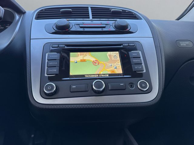 Altea XL Stylance Style *Navi/PDC/AHK/Bluetooth*