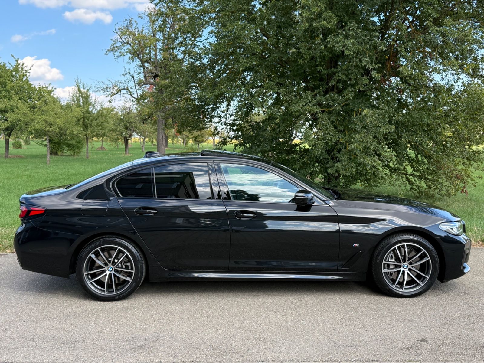 BMW 540 i xDrive M Sport Laser HeadUp ACC Sitzbelüft foto 5