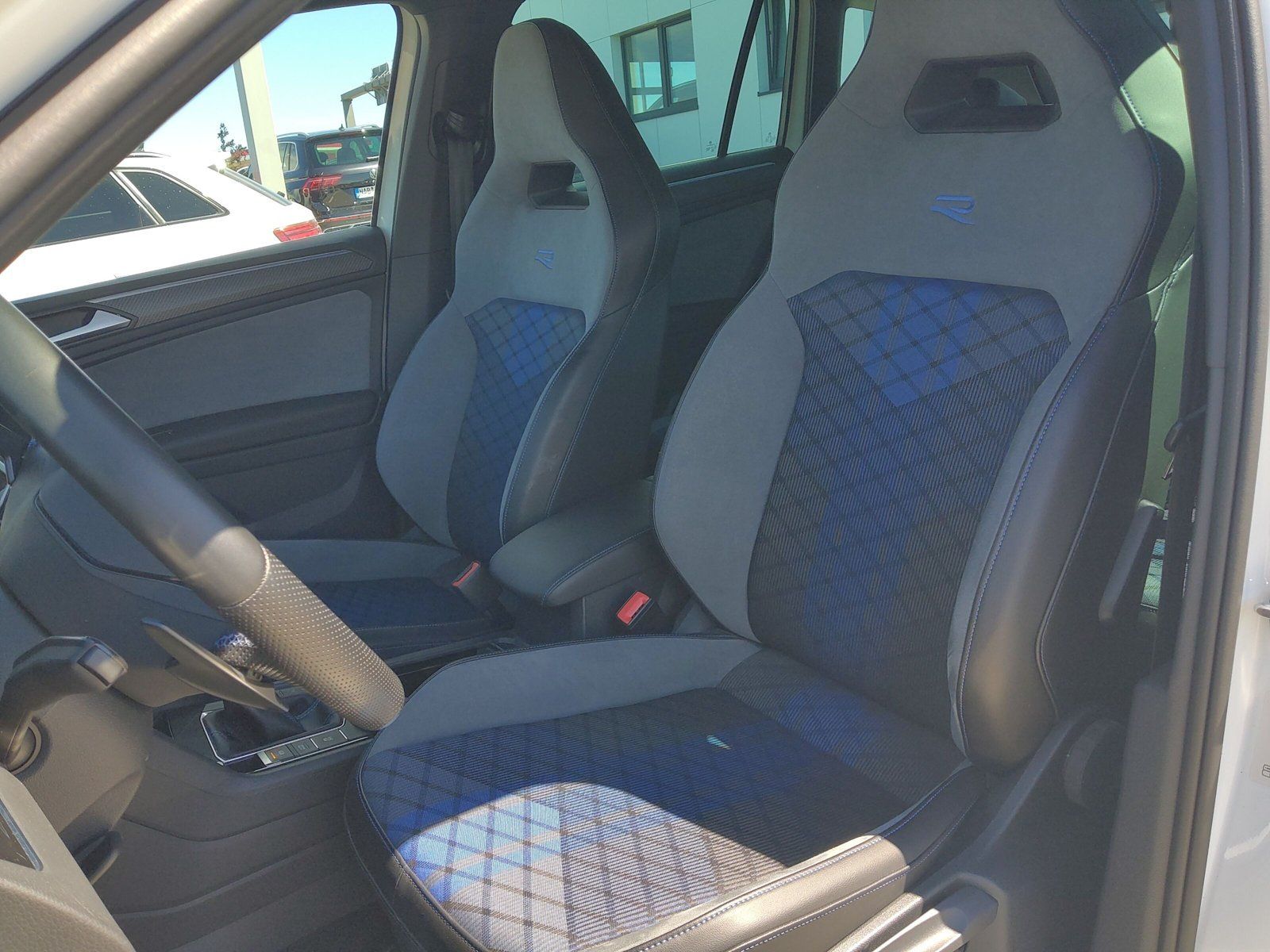 Volkswagen Tiguan - Bild 12
