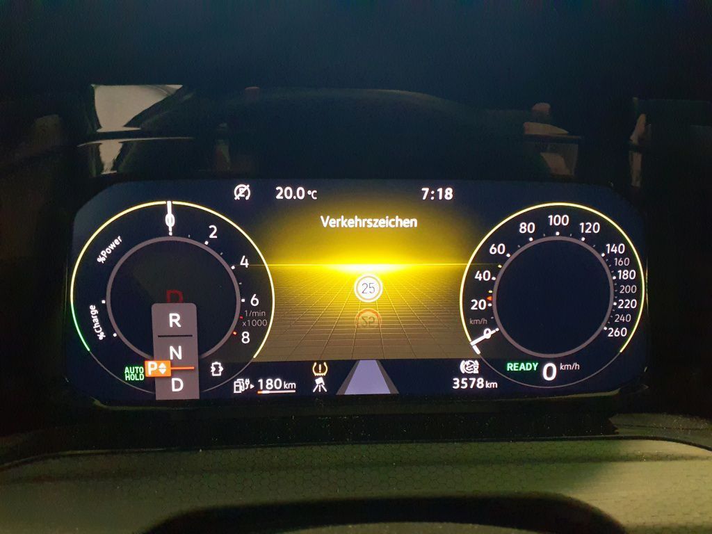 Volkswagen Golf GTE 1.4 TSI eHybrid DSG AHK*PDC*Tempo*Klima