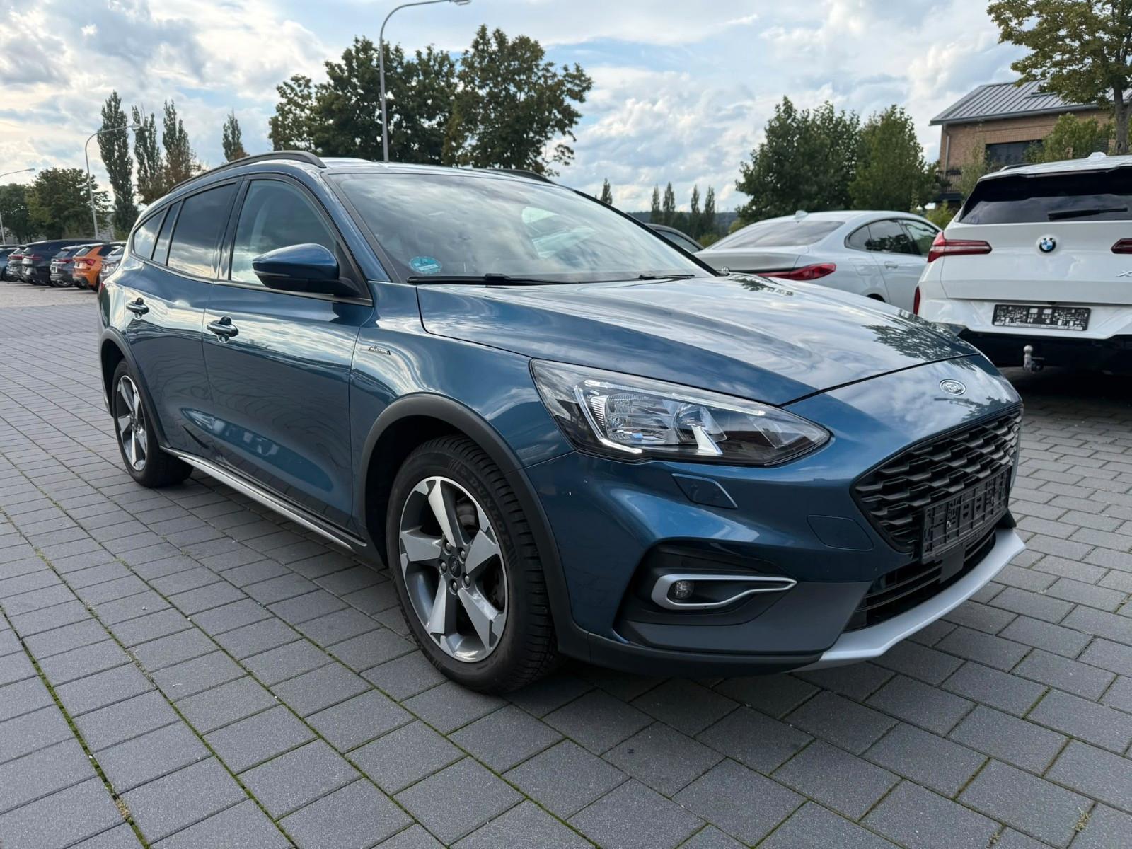 Ford Focus Turnier Active KAMERA NAVI BEH WSS LENKRAD