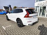 Volvo XC60 B4 Diesel  AWD Aut. ACC AHK Standhzg. - Volvo XC60 in Rostock