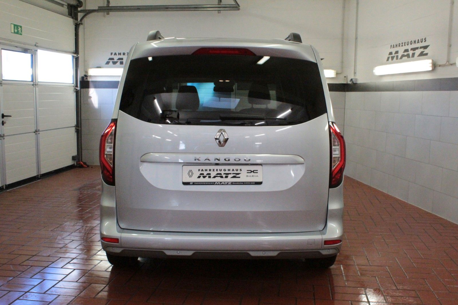 Fahrzeugabbildung Renault Kangoo Tce 130 EDC Techno*Sitzhzg*