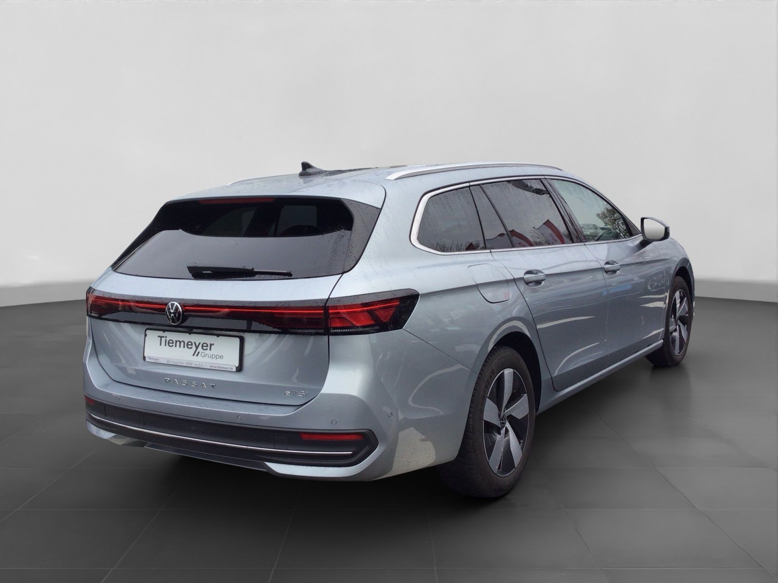 Volkswagen Passat Variant - Bild 3