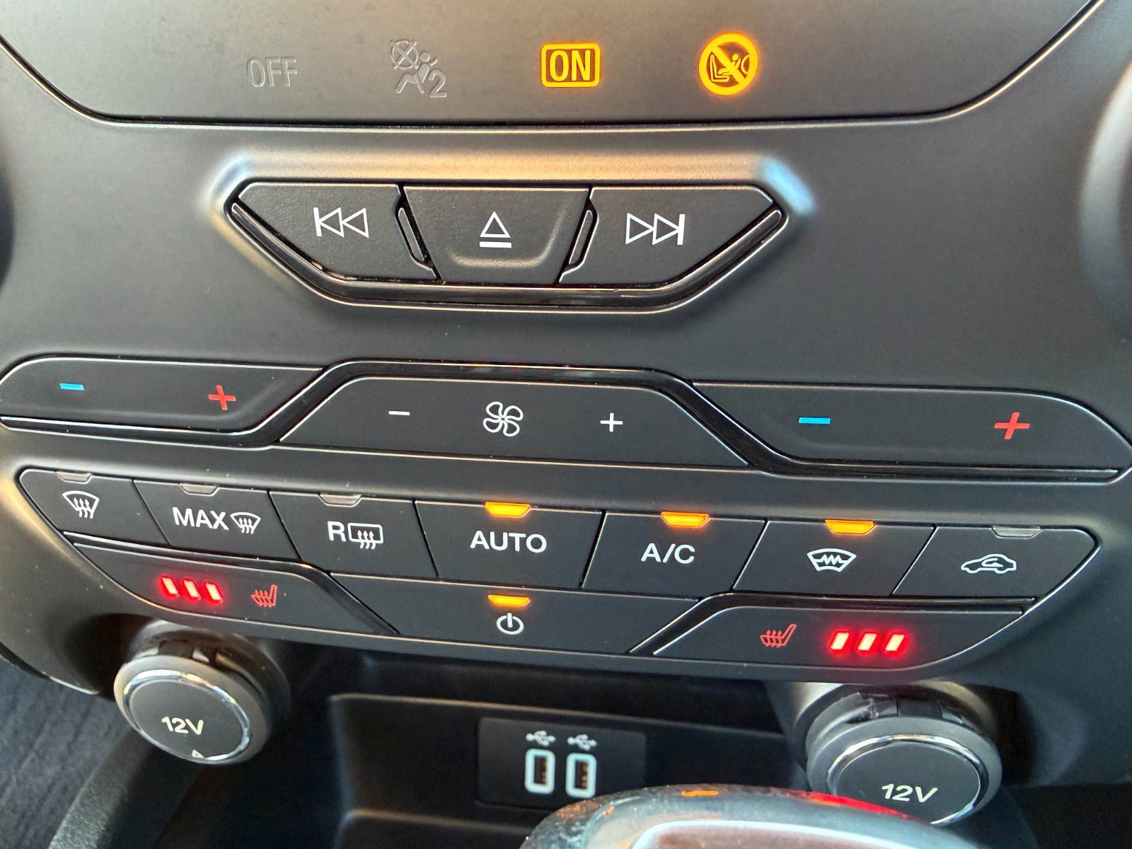Ford Ranger Wildtrak Doppelkab 4x4*Kamera*Stdheiz*LED foto 17