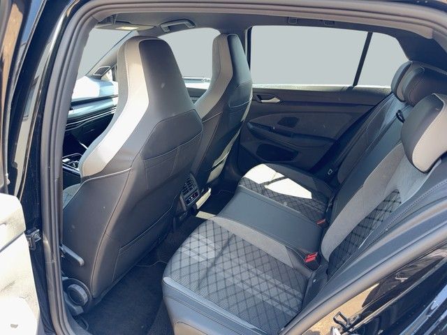 Volkswagen Golf - Bild 11