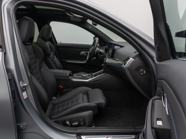 Foto Nummer 25: BMW 340i