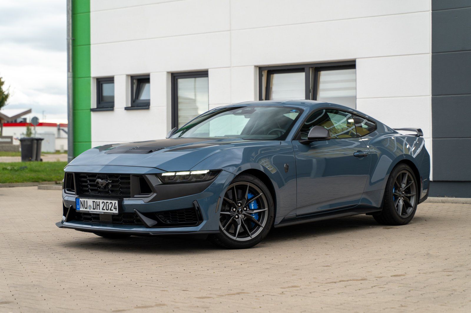 Ford Mustang (MUSTANG Dark Horse Styling-Paket/Heckspoiler/1.H)