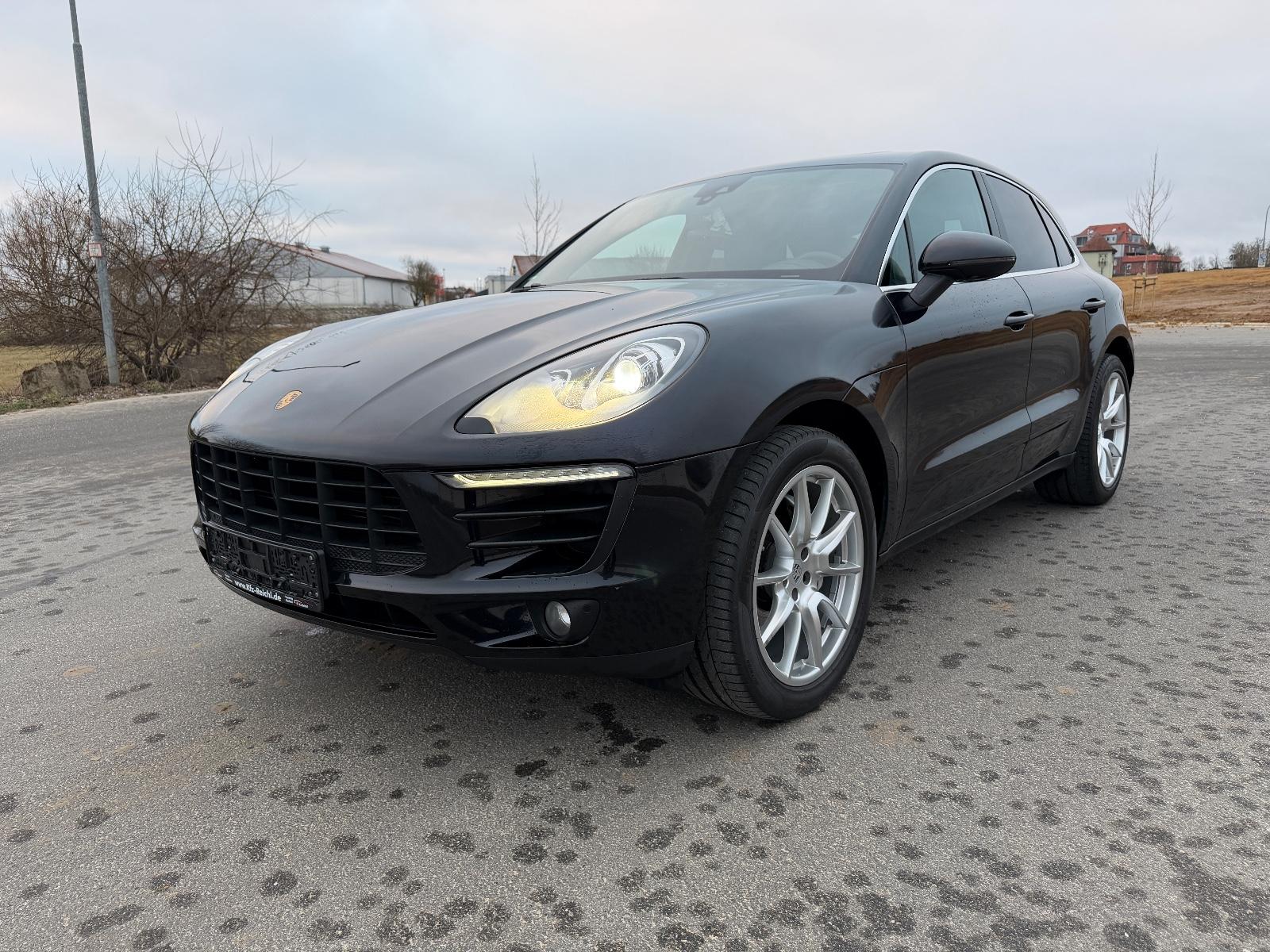 Porsche Macan S Diesel 1HAND/AHK/XENON/PANO/8-Fach/LEDER