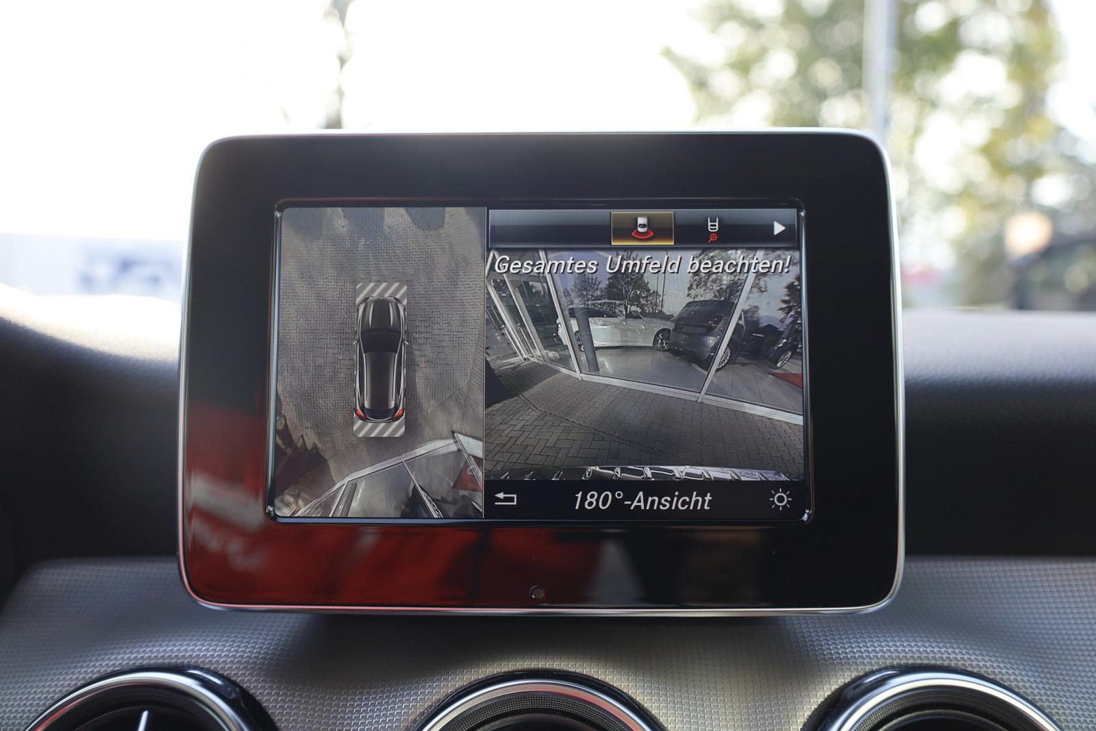 Mercedes-Benz GLA 200 Urban Aut. AHK LED 360° Navi Panorama