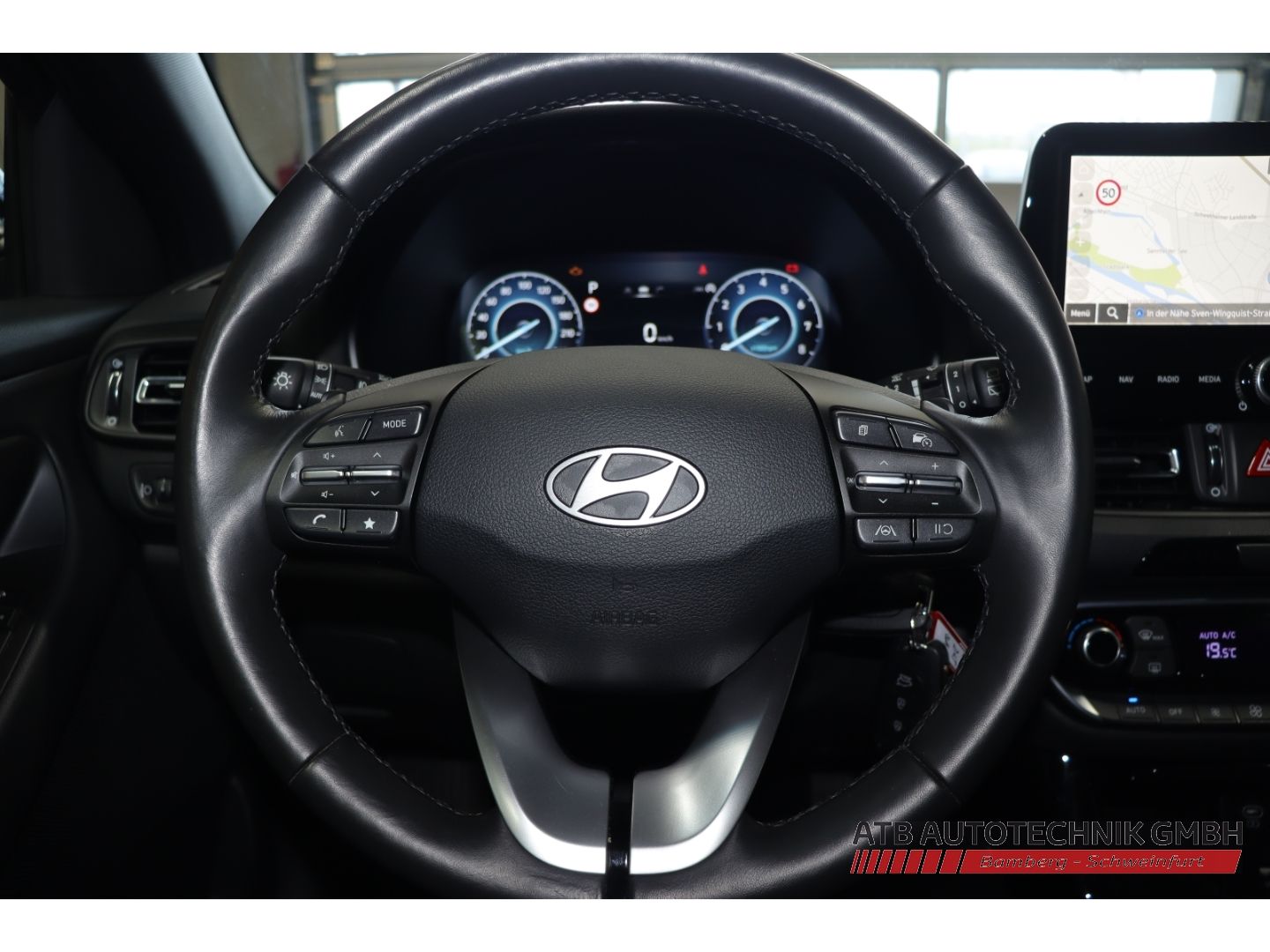 Fahrzeugabbildung Hyundai i30 Kombi 1.5 T-GDi 48V DCT Advantage Navi LED A