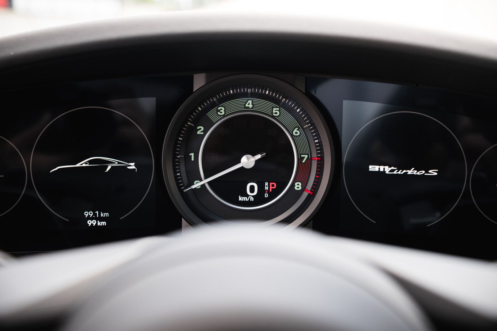 Fahrzeugabbildung Porsche 992/911 Turbo 50 Jahre-Burmester-Heritage-Inno