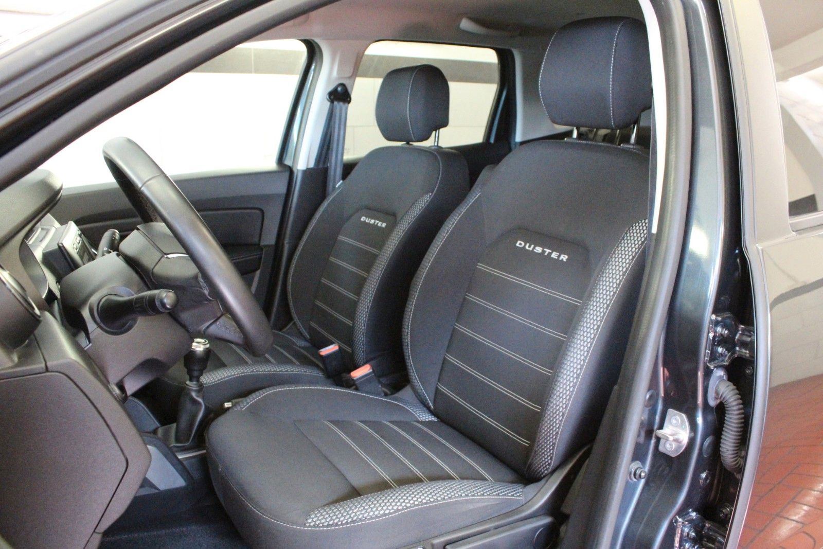 Fahrzeugabbildung Dacia Duster TCe130 *Prestige Navi*Sitzhzg*Kamera*AHK