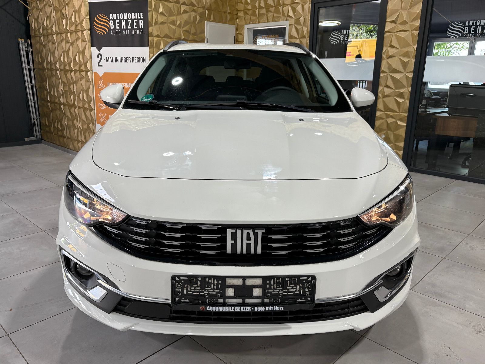 Fahrzeugabbildung Fiat Tipo City Life/ACC/SHZ/KAMERA/NAVI/SPURHALTE
