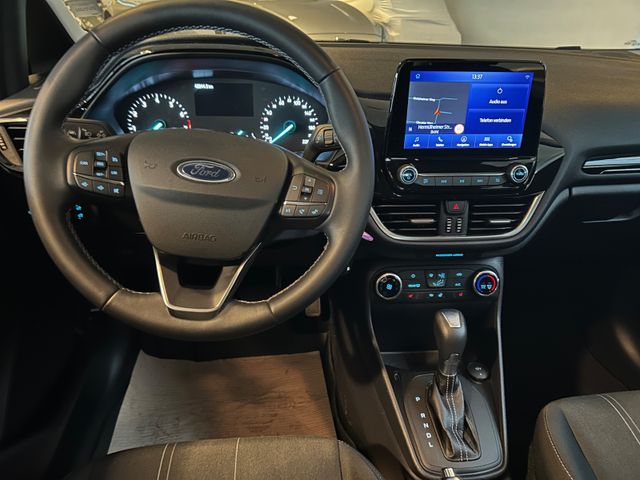 Fahrzeugabbildung Ford Fiesta Cool & Connect*NAVI*SHZ*1.HAND