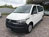 Volkswagen T6.1 Caravelle 150PS DSG lang Behindertengerecht - gebrauchte Kleinbusse