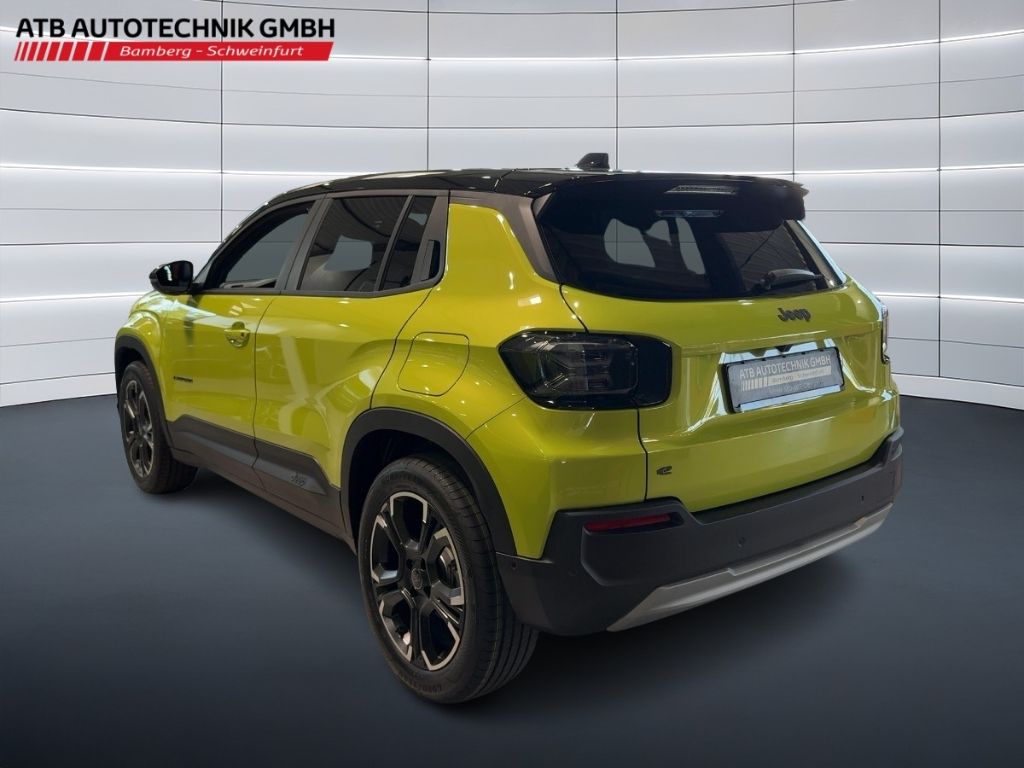 Fahrzeugabbildung Jeep Avenger Summit Electric WINTER MATRIX 360GRAD AC