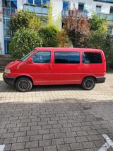 Volkswagen T4 Multivan - rote Volkswagen T4