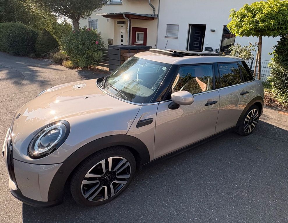 Image of MINI ONE