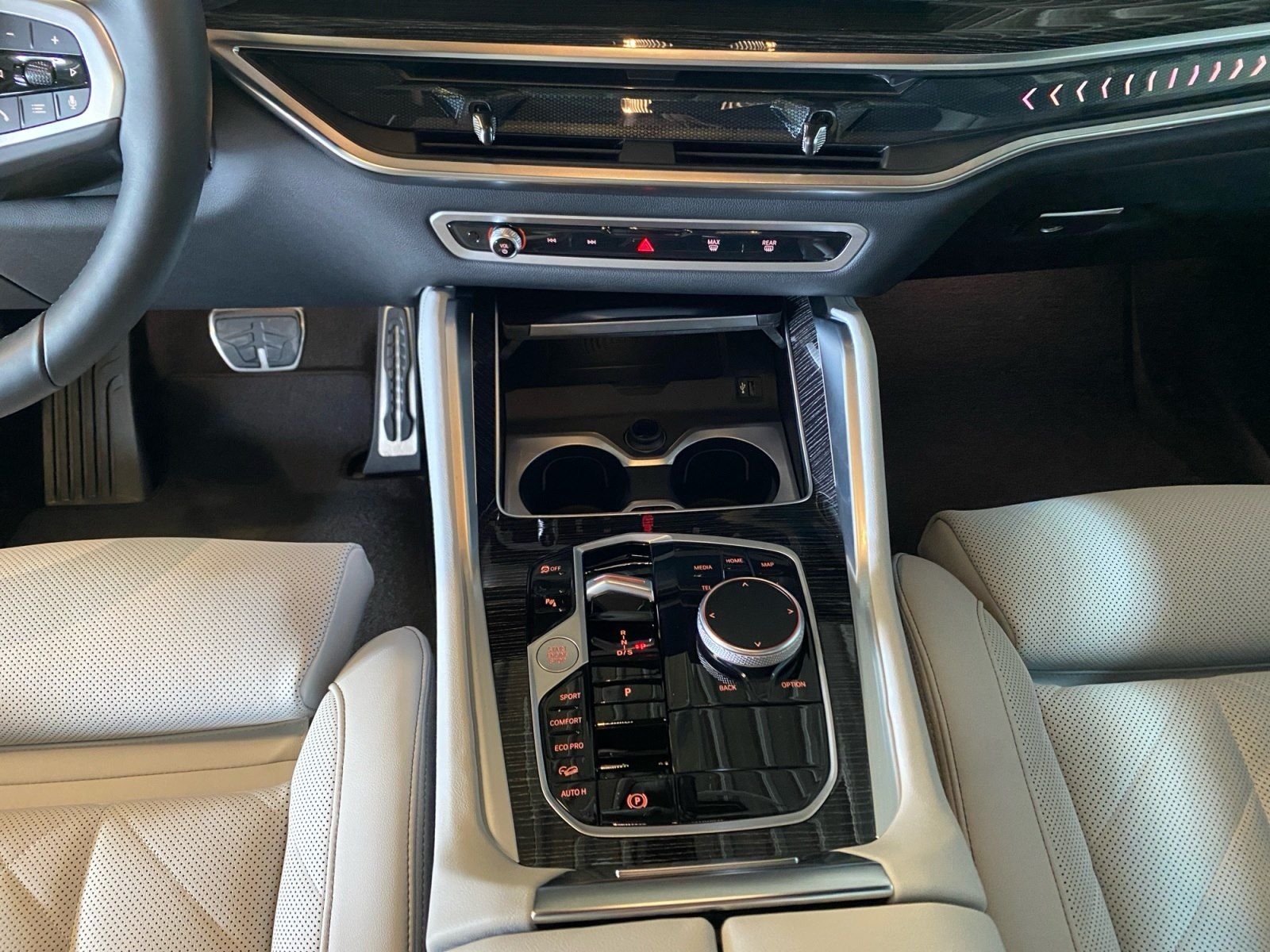 BMW X6 - Bild 11